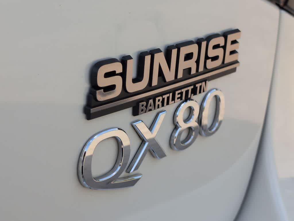 Thumbnail: 2013 INFINITI QX56 - 13