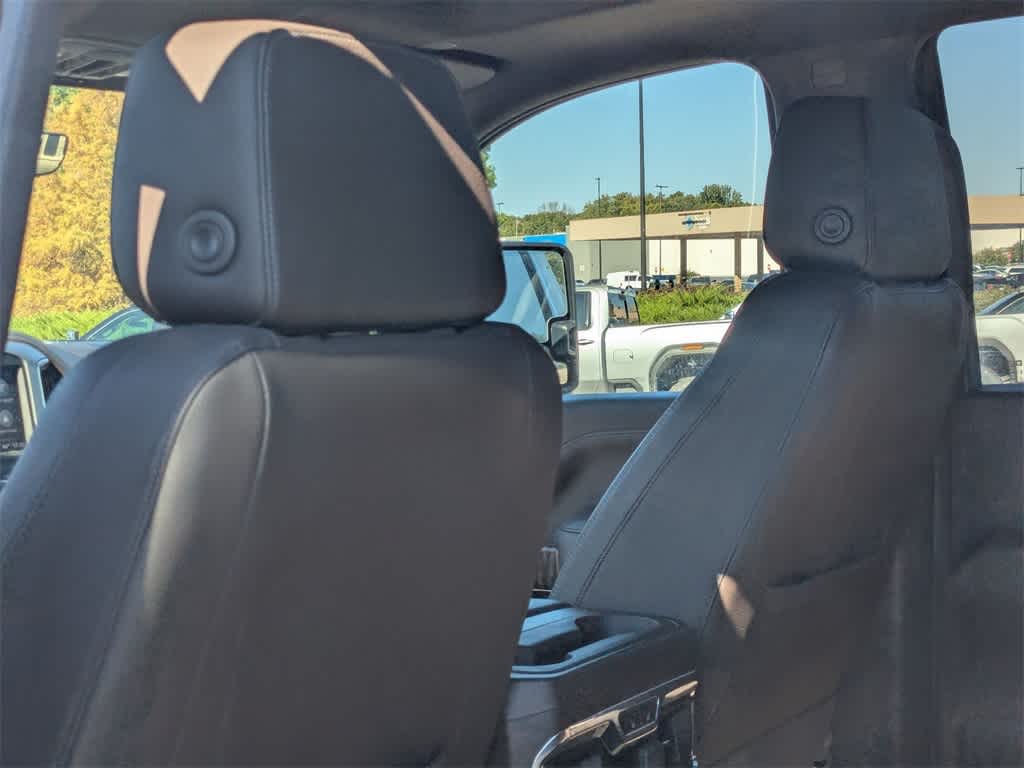 Thumbnail: 2021 GMC Sierra 2500 - 18