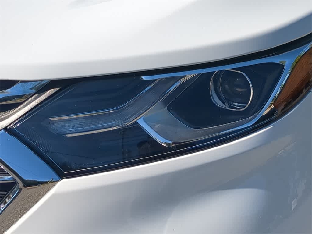 Thumbnail: 2021 Chevrolet Equinox - 11