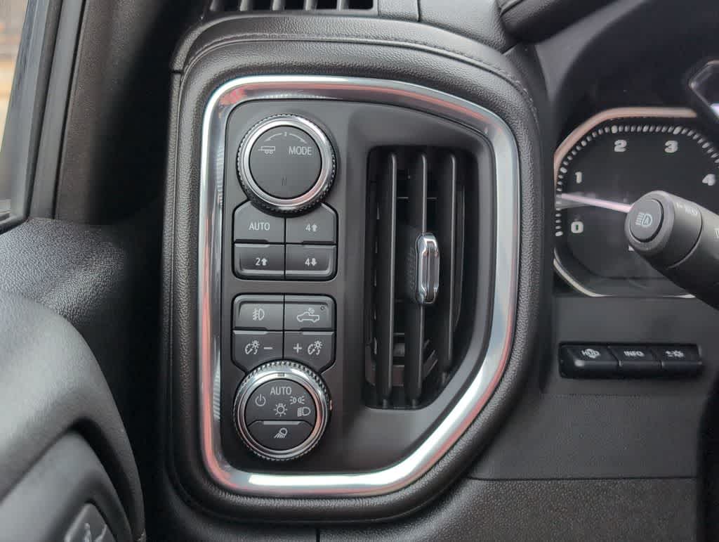 Thumbnail: 2022 GMC Sierra 2500 - 28