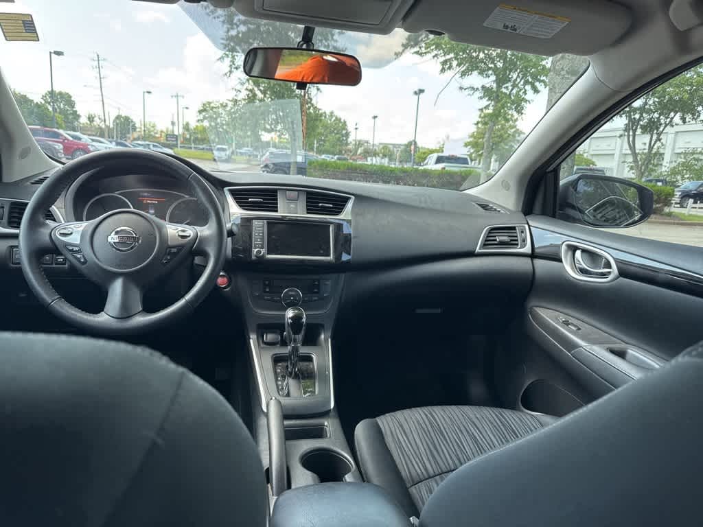 Thumbnail: 2019 Nissan Sentra - 4