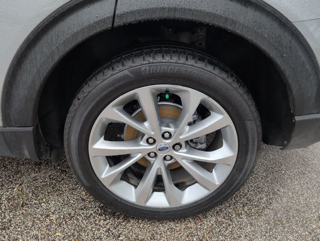 Thumbnail: 2021 Ford Explorer - 14