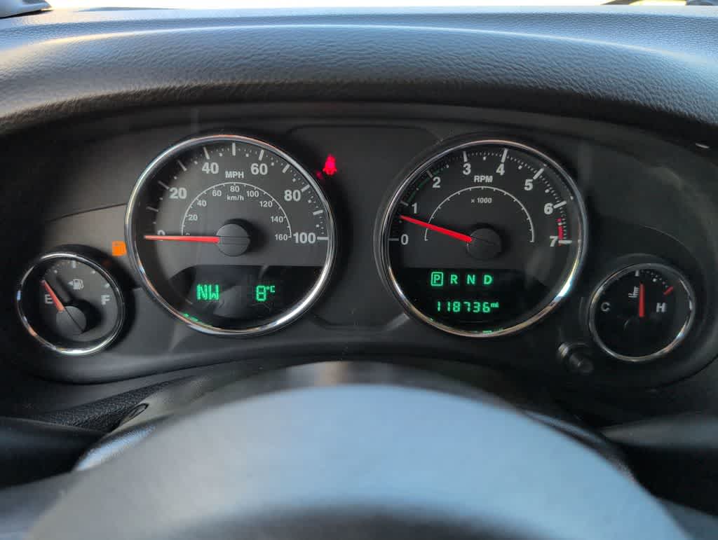 Thumbnail: 2017 Jeep Wrangler - 32