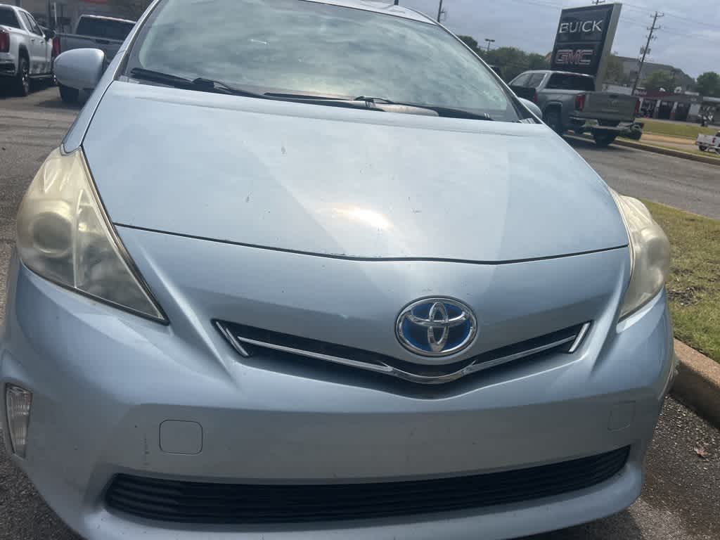 Thumbnail: 2012 Toyota Prius v - 4