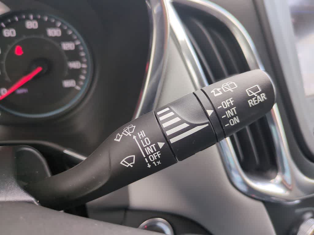 Thumbnail: 2020 Chevrolet Equinox - 26