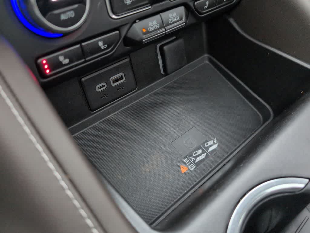 Thumbnail: 2023 Chevrolet Tahoe - 33