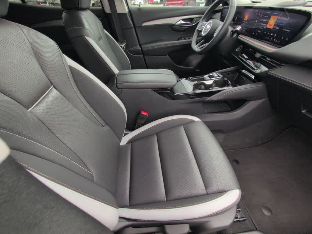 Thumbnail: 2025 Buick Envision - 21