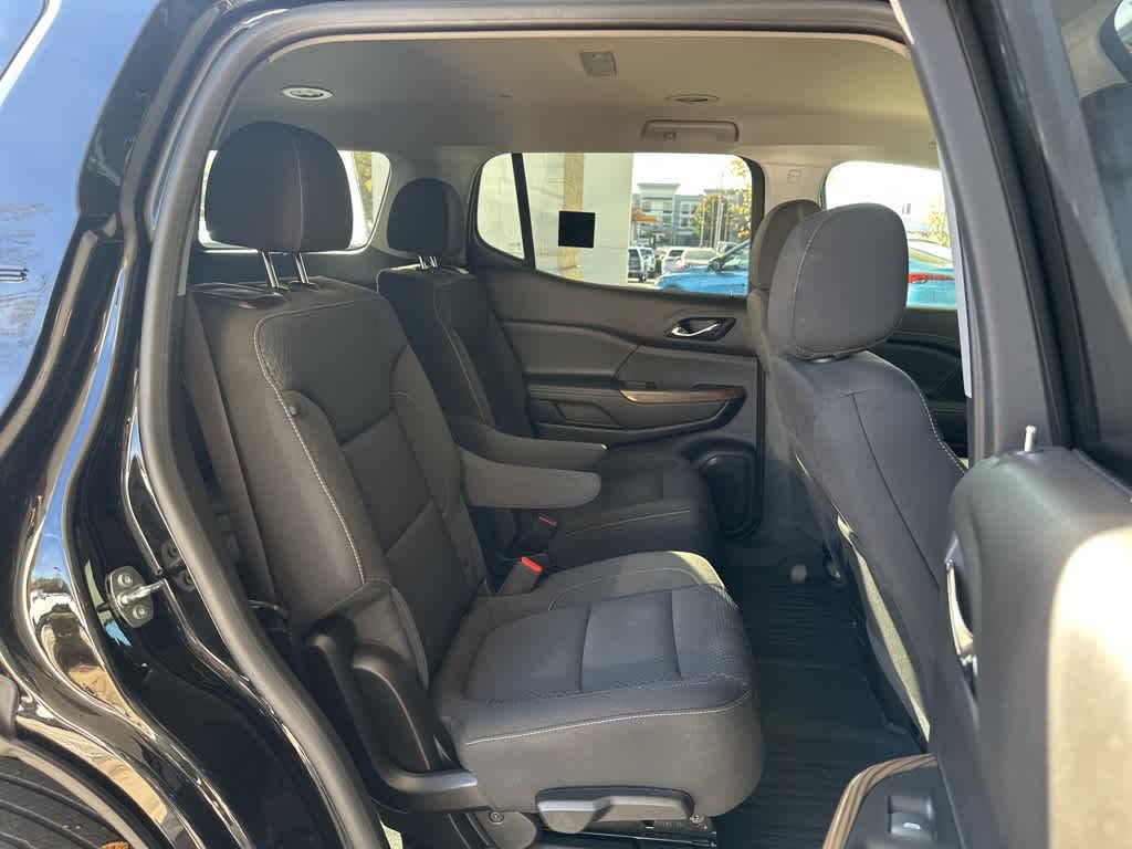 Thumbnail: 2023 GMC Acadia - 12