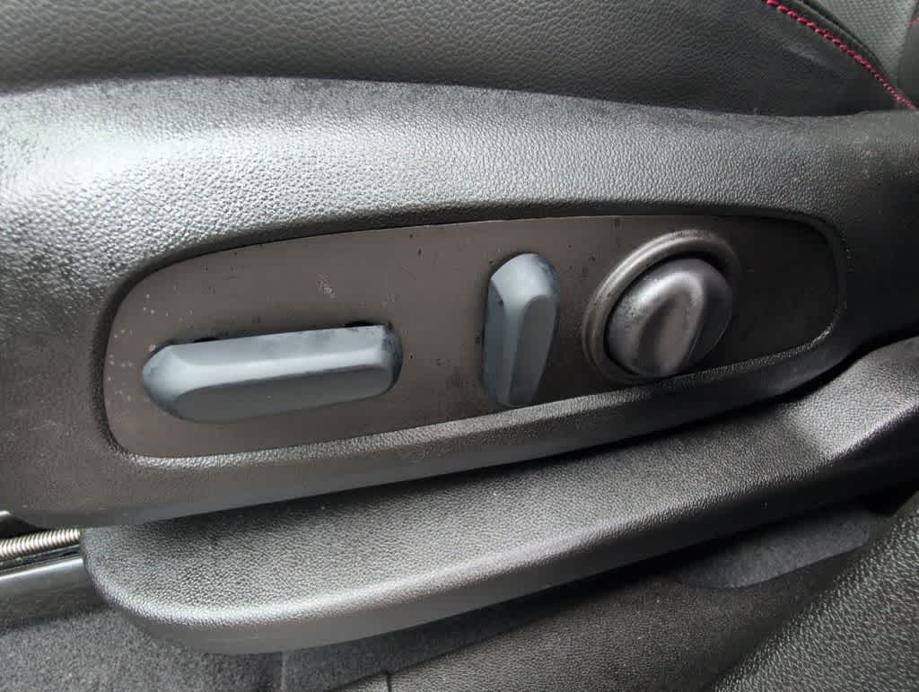 Thumbnail: 2022 Chevrolet Equinox - 18