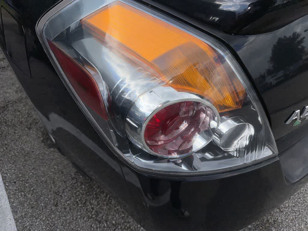 Thumbnail: 2009 Nissan Altima - 21