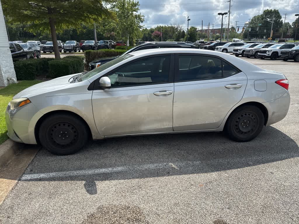Thumbnail: 2014 Toyota Corolla - 2