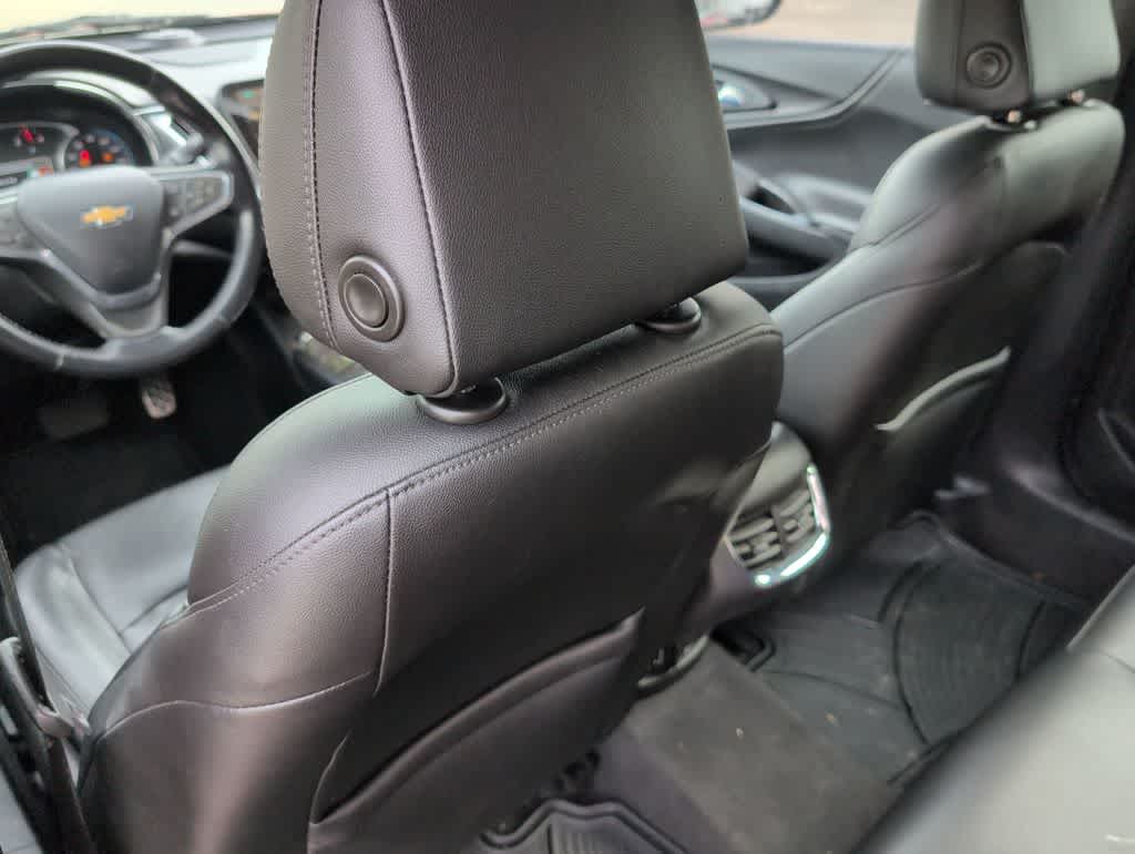 Thumbnail: 2016 Chevrolet Malibu - 18