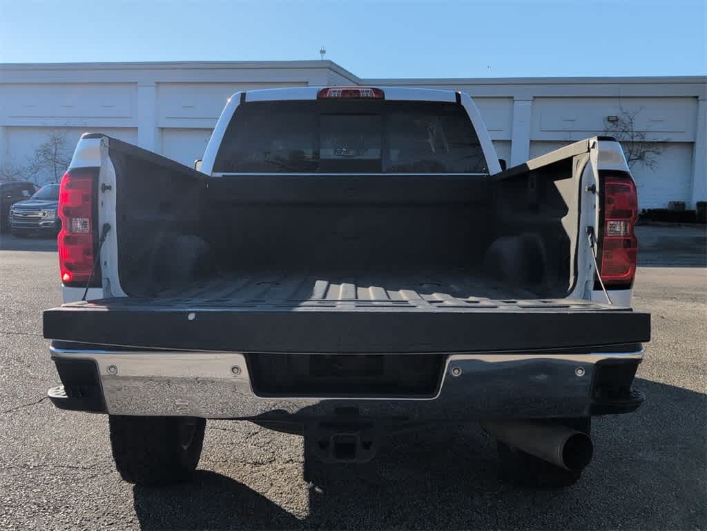 Thumbnail: 2019 Chevrolet Silverado 2500 - 35