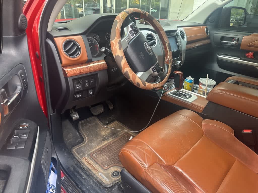 Thumbnail: 2015 Toyota Tundra - 8