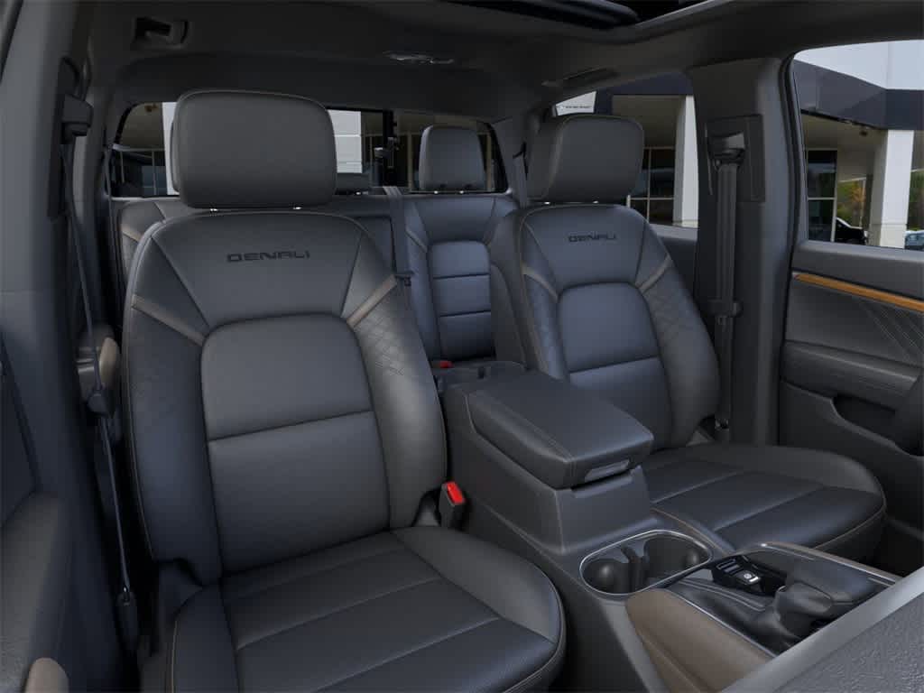 2025 GMC Canyon Denali 16
