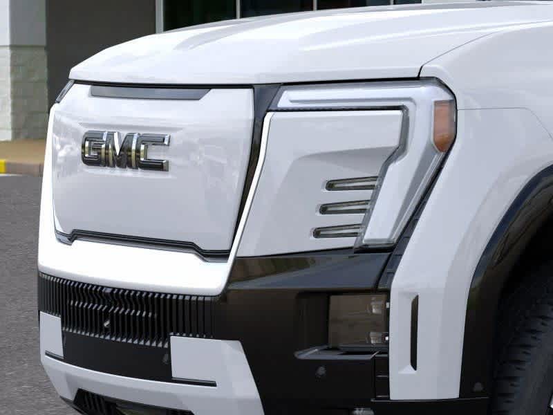2025 GMC Sierra EV Denali 13