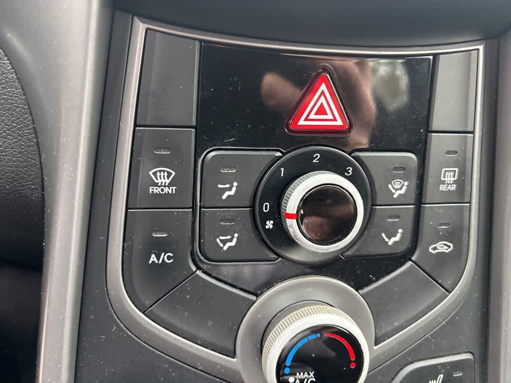 Thumbnail: 2016 Hyundai Elantra - 5