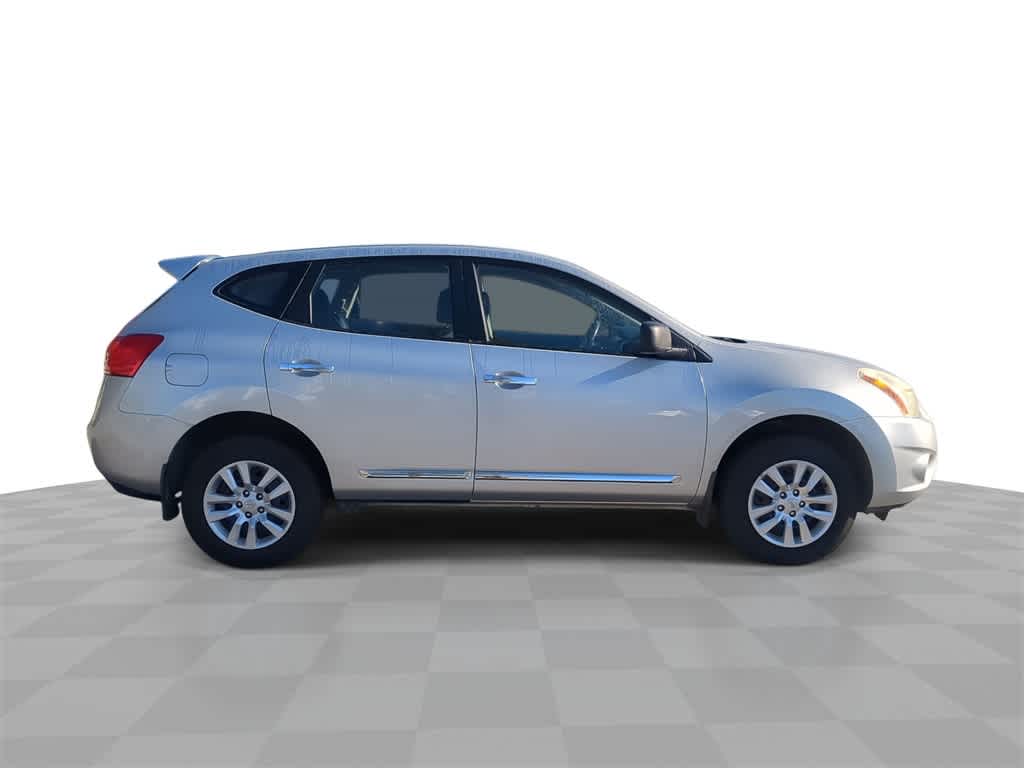 Thumbnail: 2013 Nissan Rogue - 9