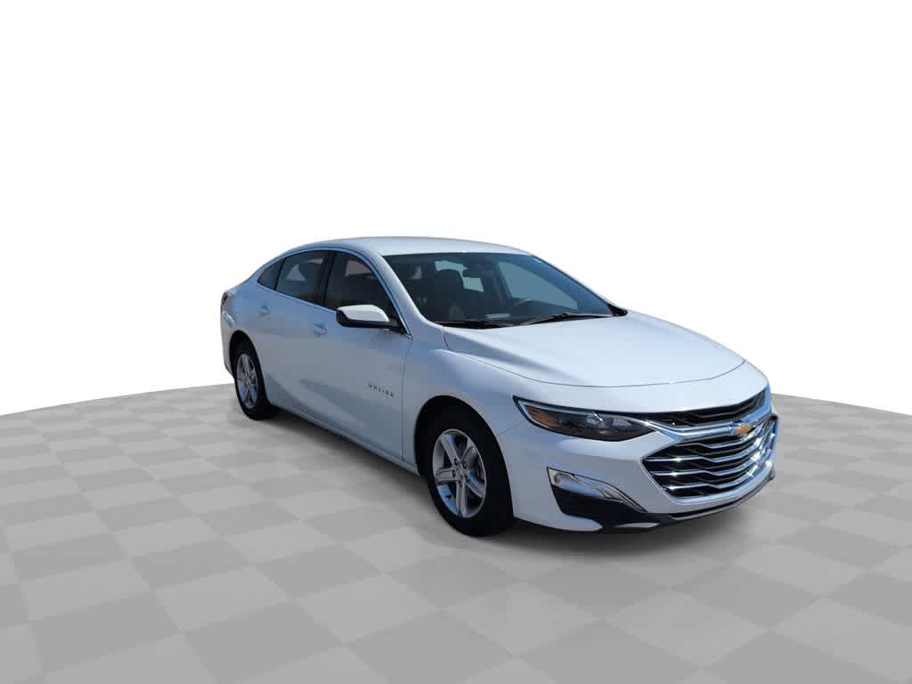 Thumbnail: 2024 Chevrolet Malibu - 2