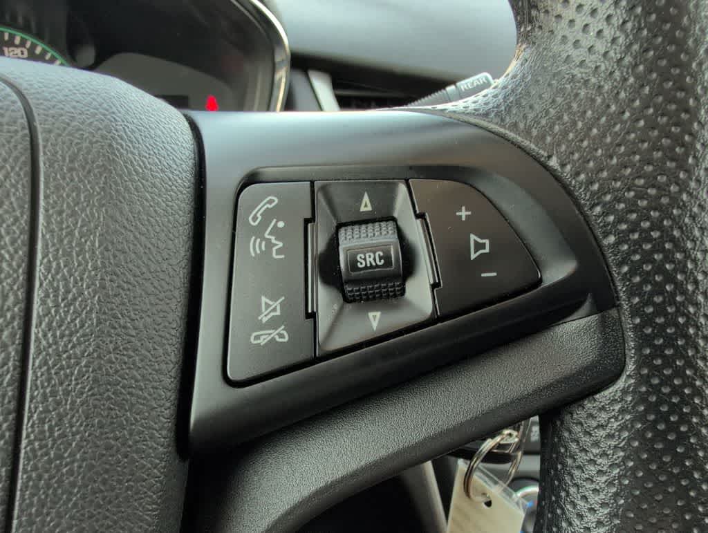 Thumbnail: 2019 Chevrolet Trax - 24