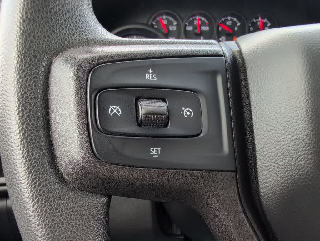 Thumbnail: 2020 Chevrolet Silverado 1500 - 23