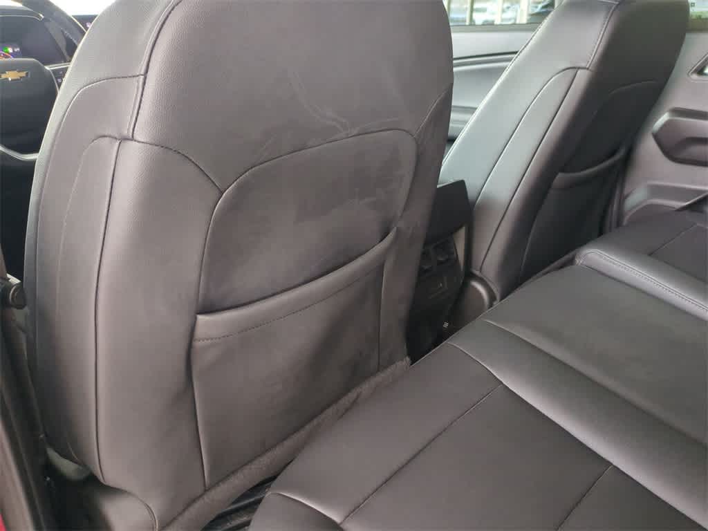 Thumbnail: 2024 Chevrolet Colorado - 19