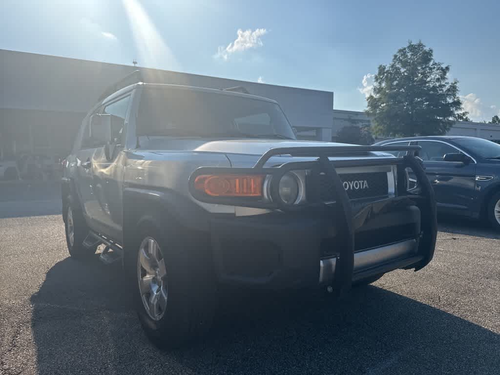 Thumbnail: 2007 Toyota FJ Cruiser - 2