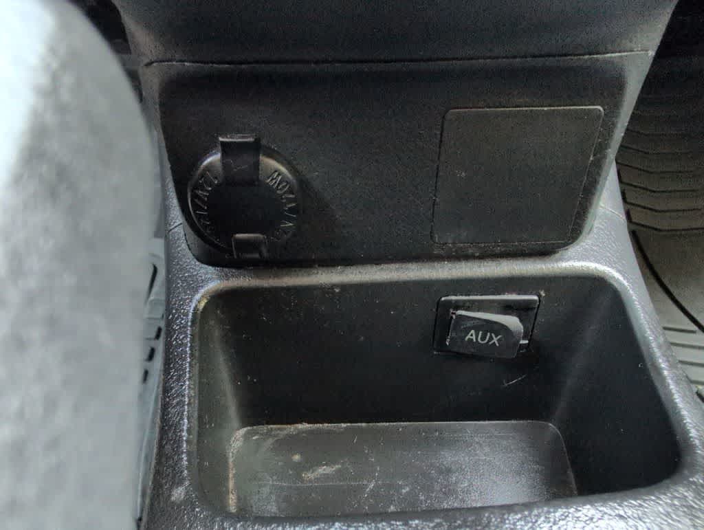 Thumbnail: 2010 Toyota Matrix - 28