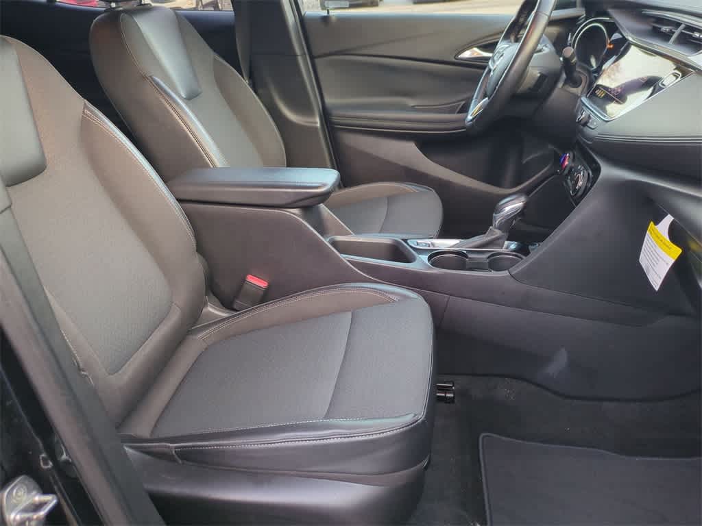 Thumbnail: 2021 Buick Encore GX - 23