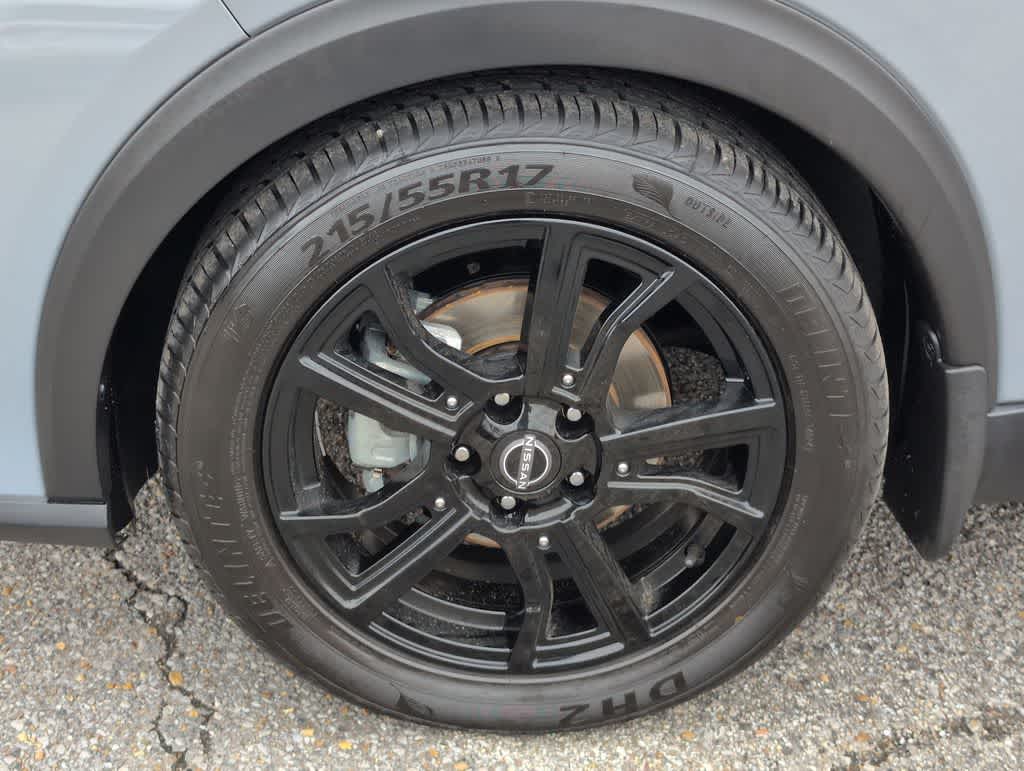 Thumbnail: 2023 Nissan Kicks - 14