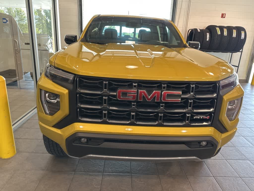 Thumbnail: 2023 GMC Canyon - 3