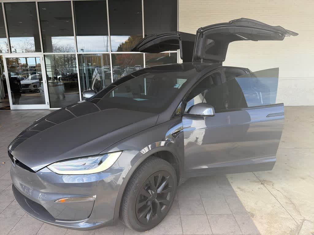 Thumbnail: 2022 Tesla Model X - 16