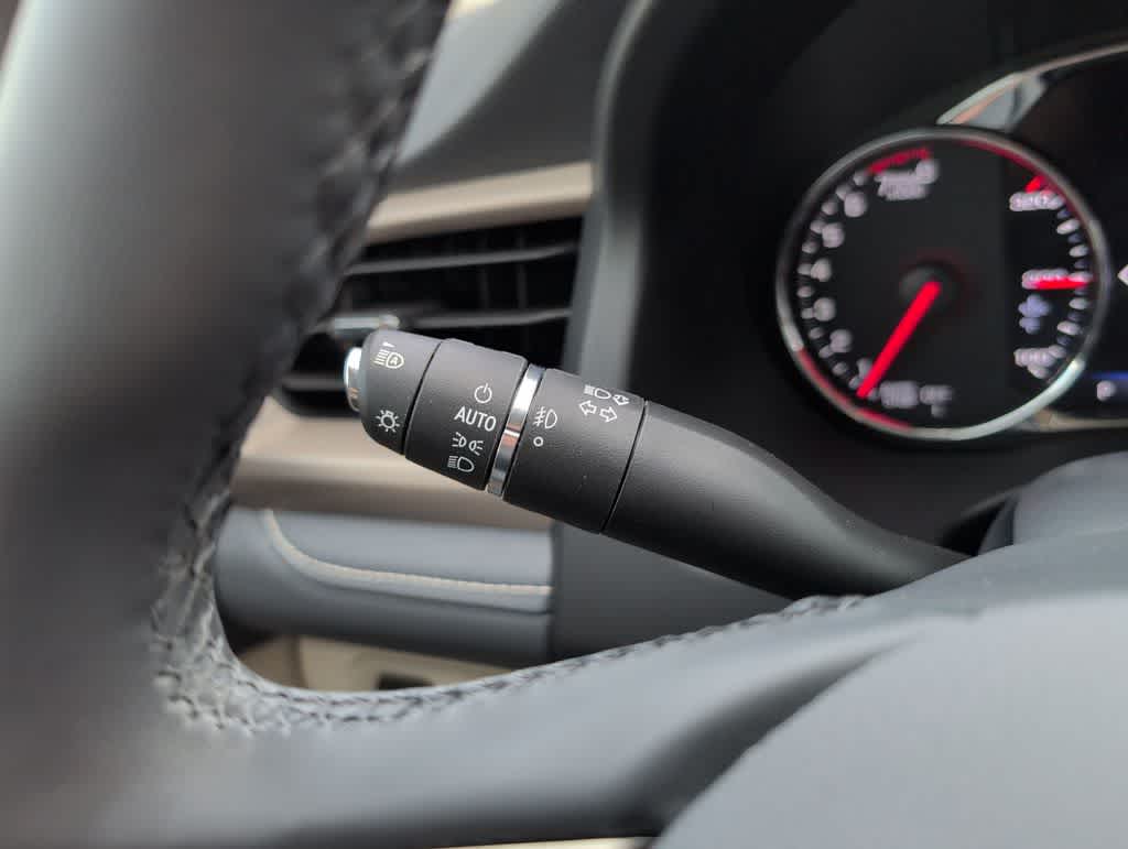 Thumbnail: 2023 GMC Acadia - 27