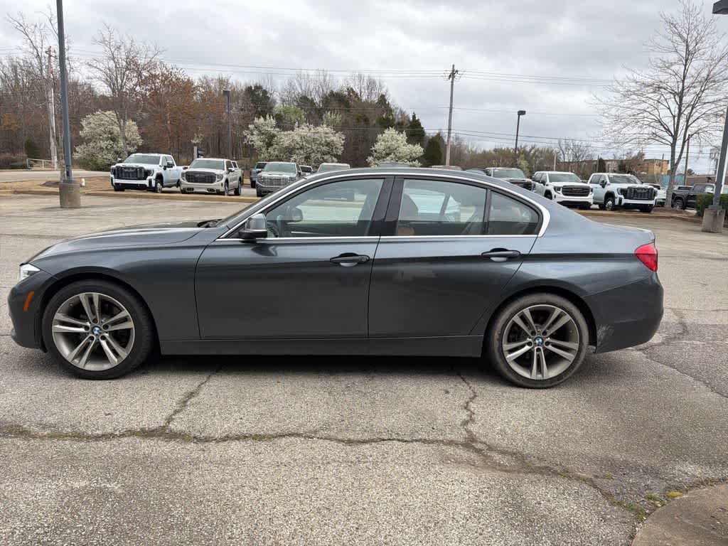 Thumbnail: 2017 BMW 3 Series - 5