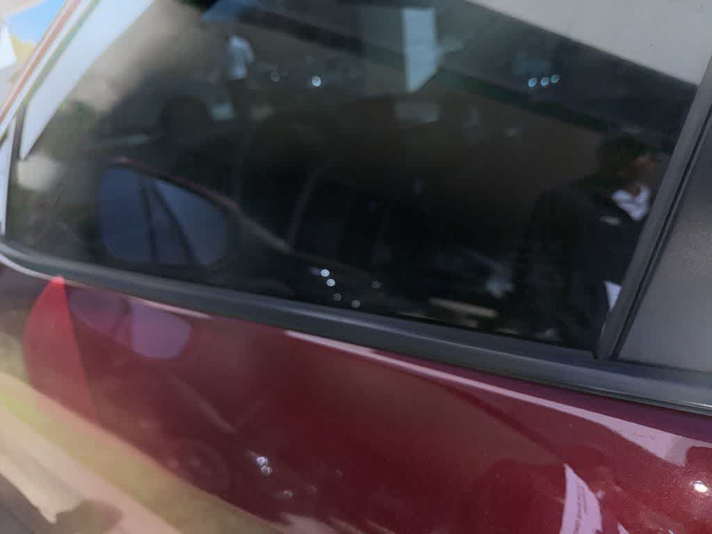 Thumbnail: 2021 Toyota RAV4 - 3