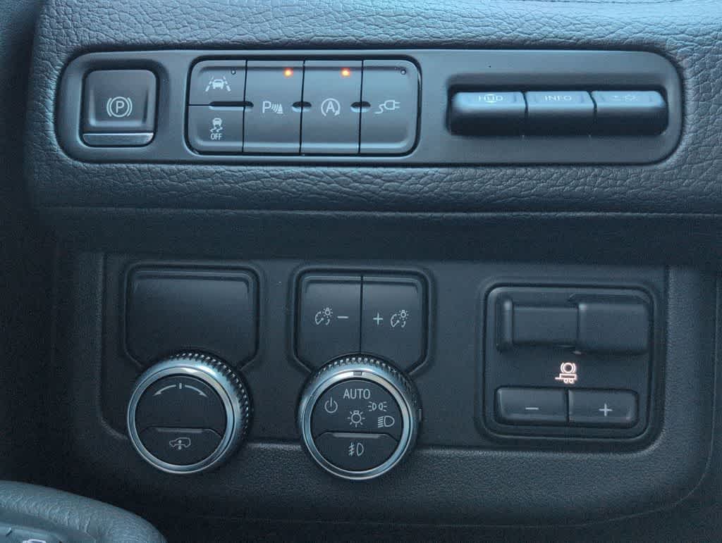 Thumbnail: 2021 GMC Yukon - 29