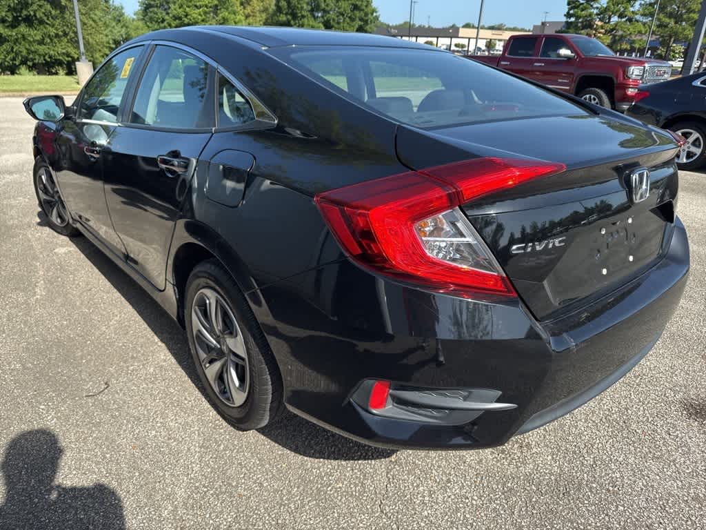 Thumbnail: 2016 Honda Civic - 4