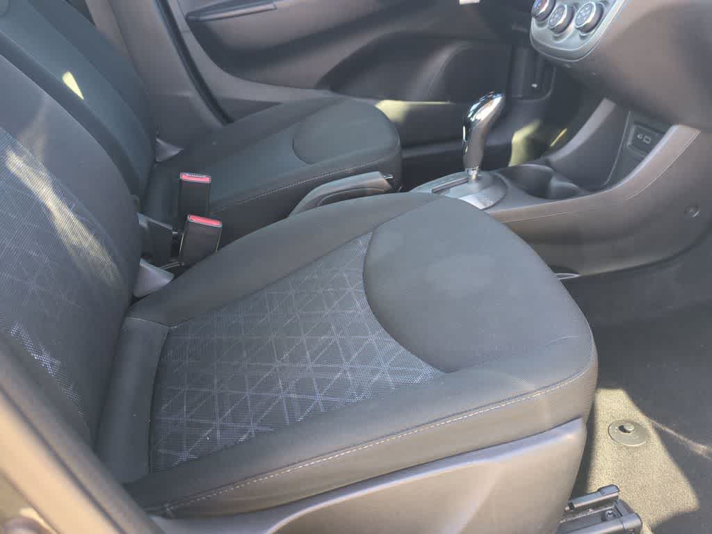 Thumbnail: 2022 Chevrolet Spark - 21