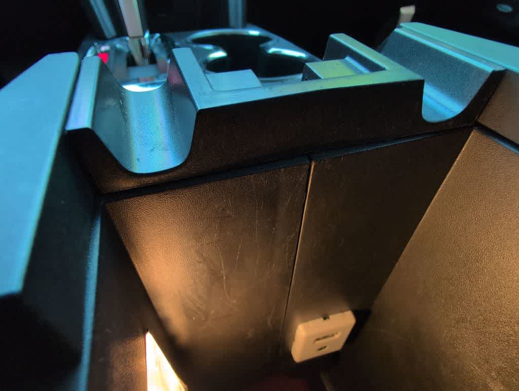 Thumbnail: 2015 GMC Terrain - 31