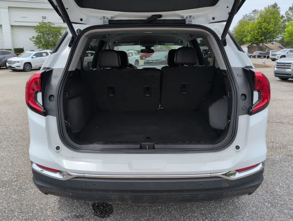 Thumbnail: 2022 GMC Terrain - 31