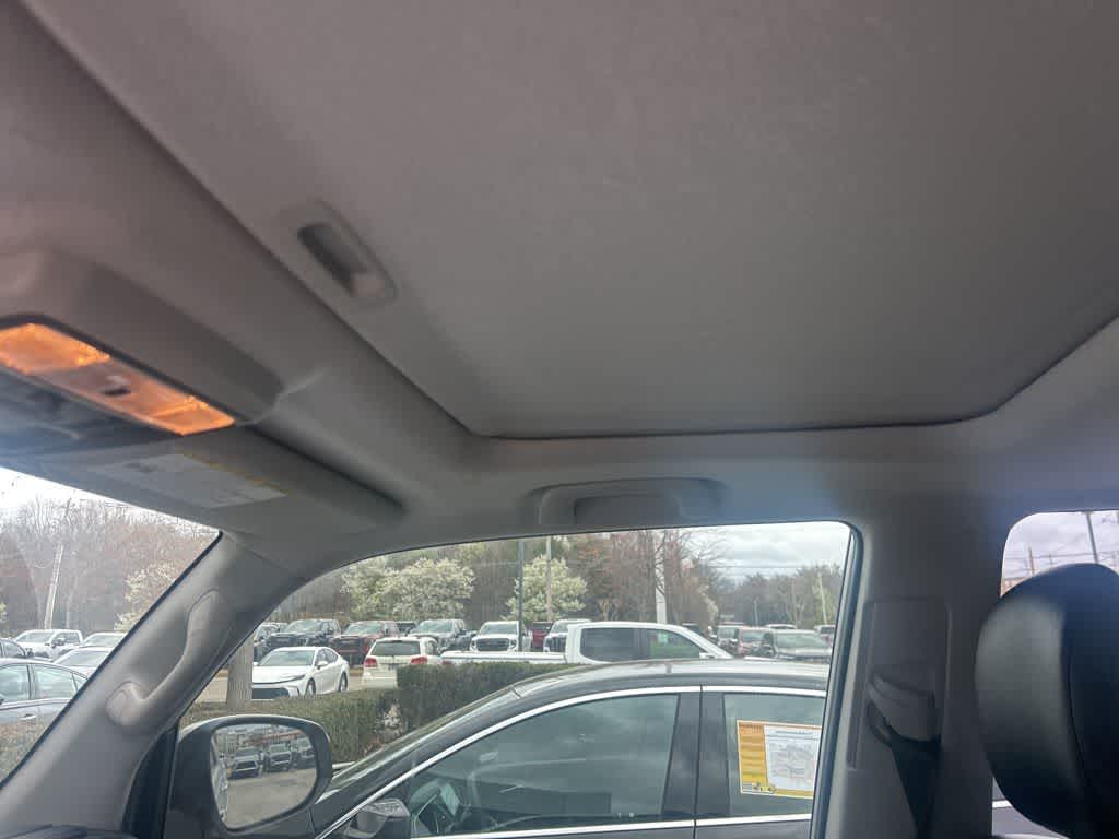 Thumbnail: 2015 Toyota 4Runner - 7