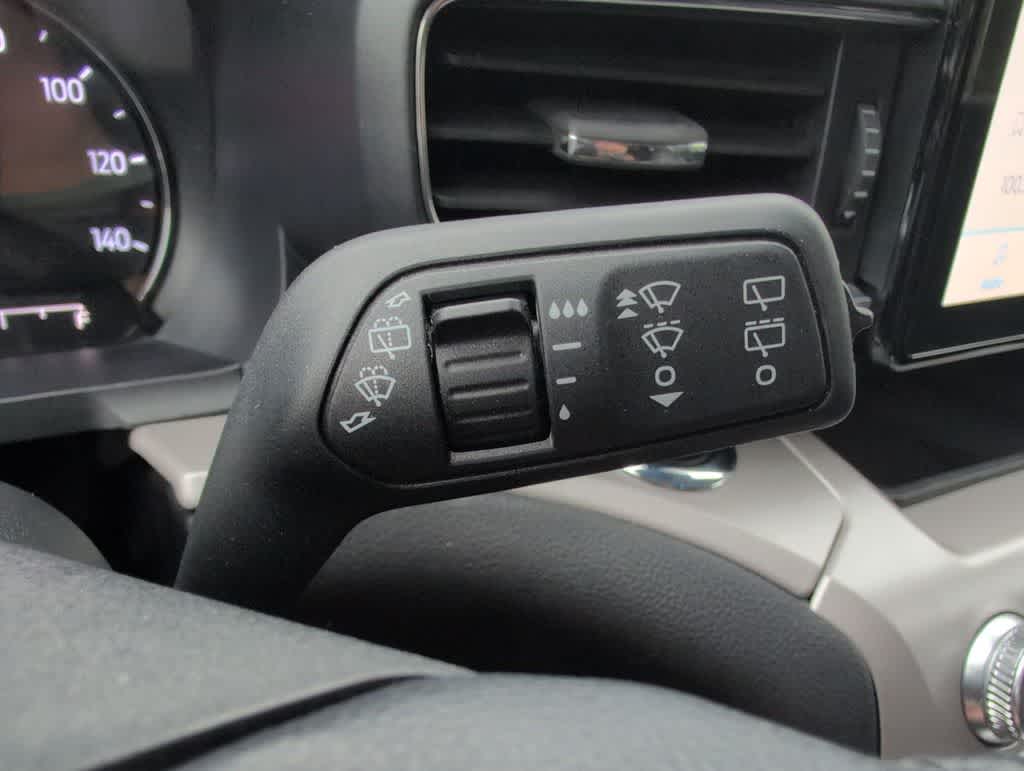 Thumbnail: 2023 Ford Explorer - 25