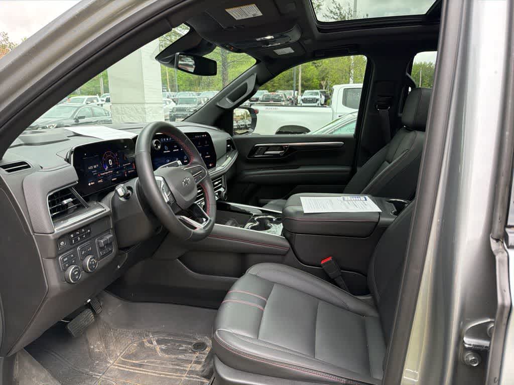 Thumbnail: 2025 Chevrolet Tahoe - 14