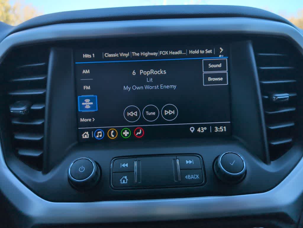 Thumbnail: 2023 GMC Acadia - 30