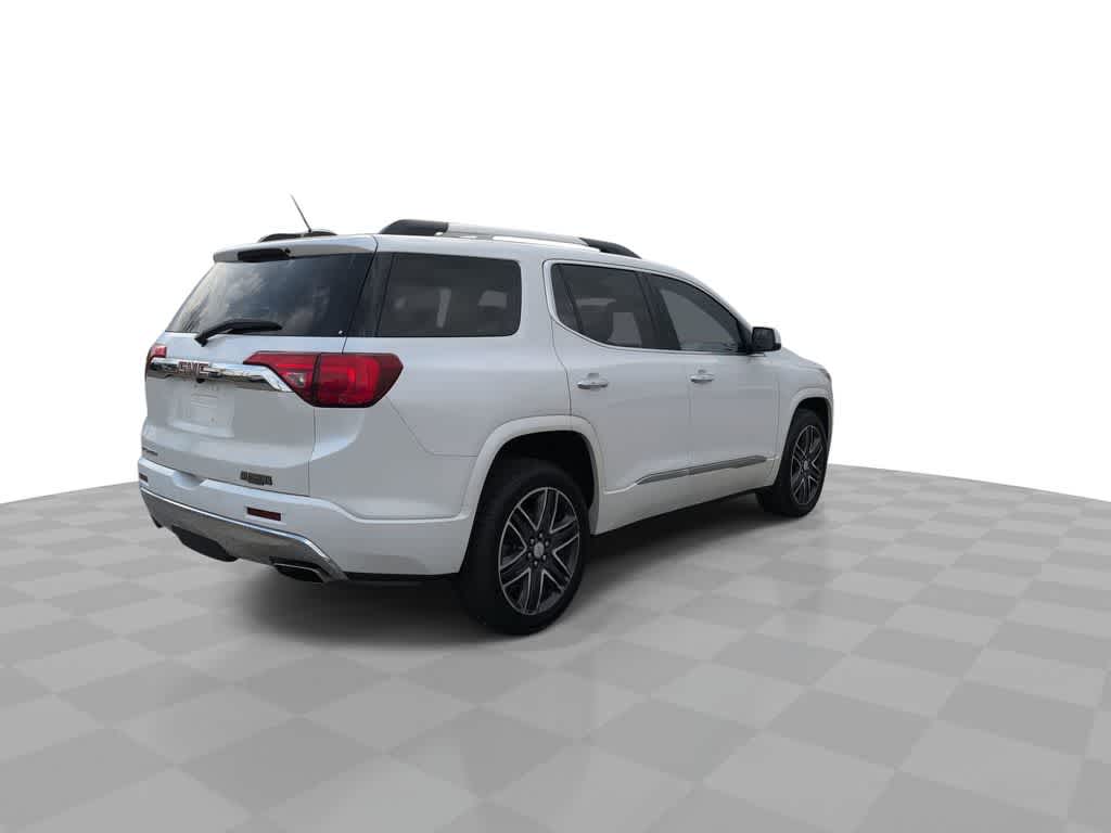 Thumbnail: 2017 GMC Acadia - 8