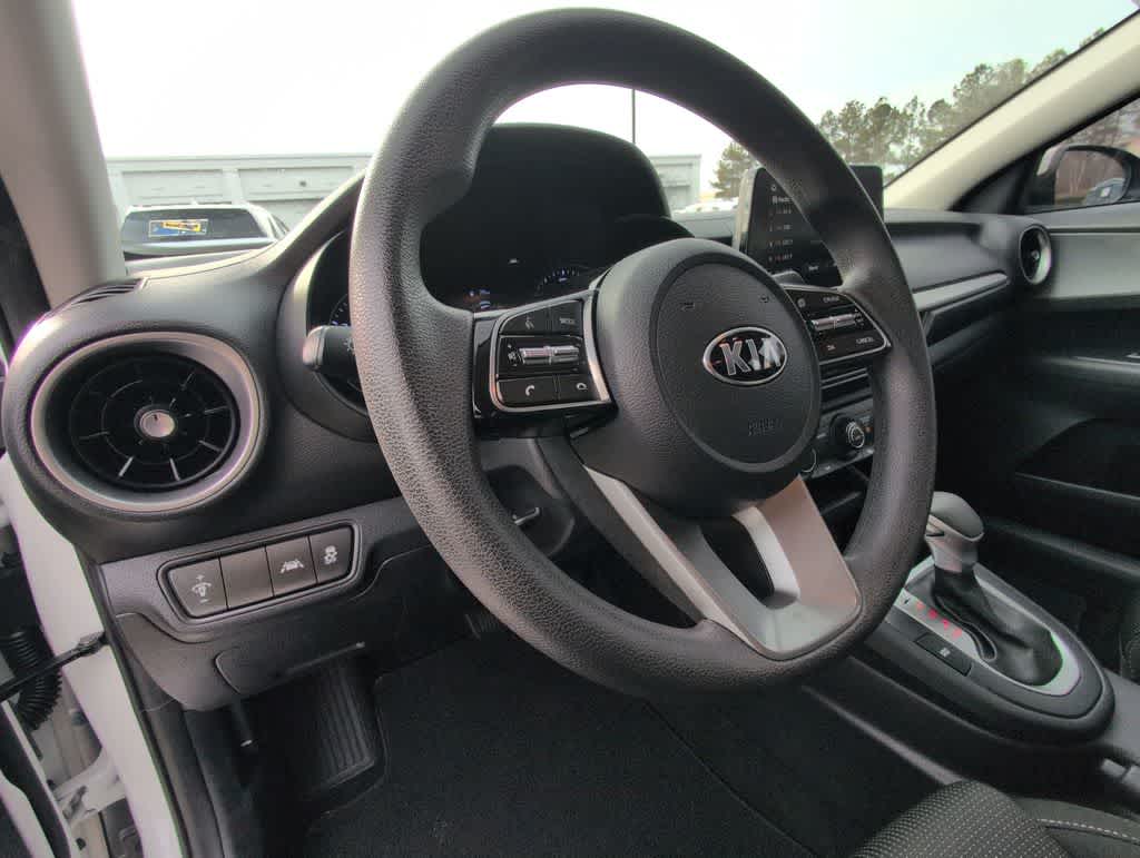 Thumbnail: 2021 Kia Forte - 10