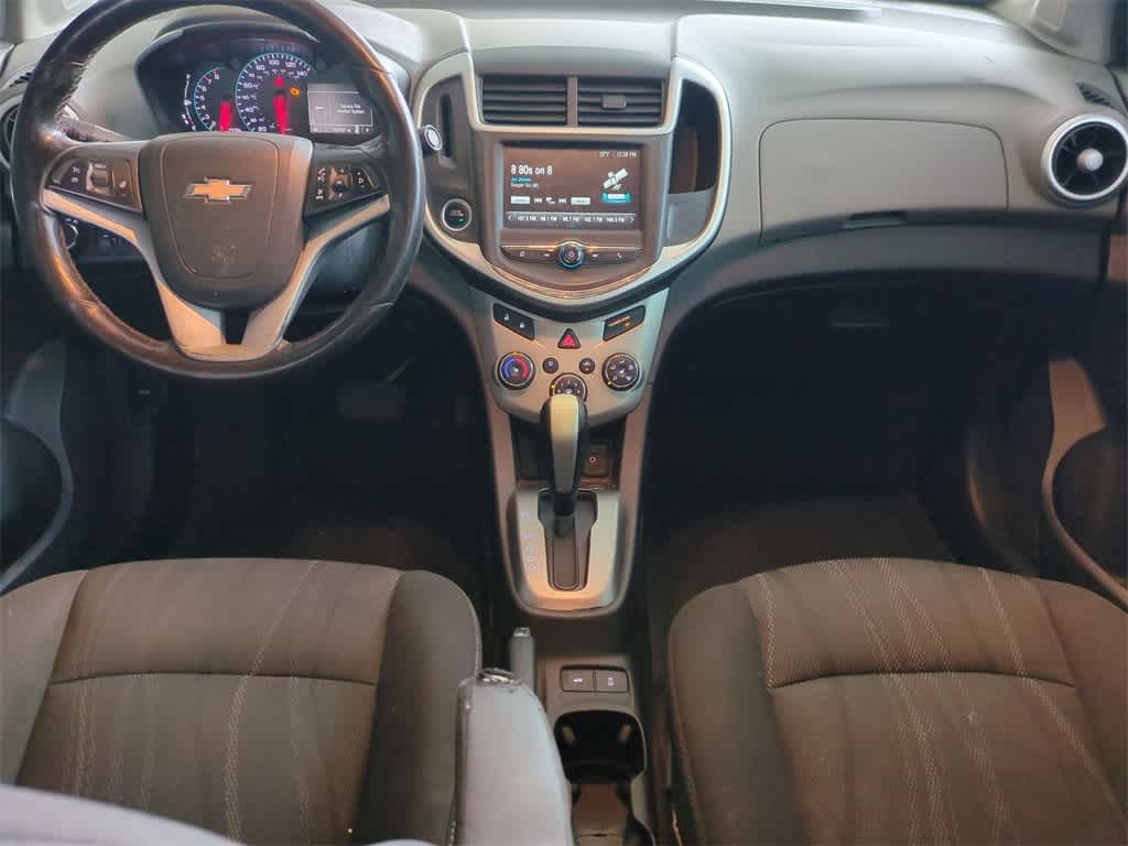 Thumbnail: 2017 Chevrolet Sonic - 15