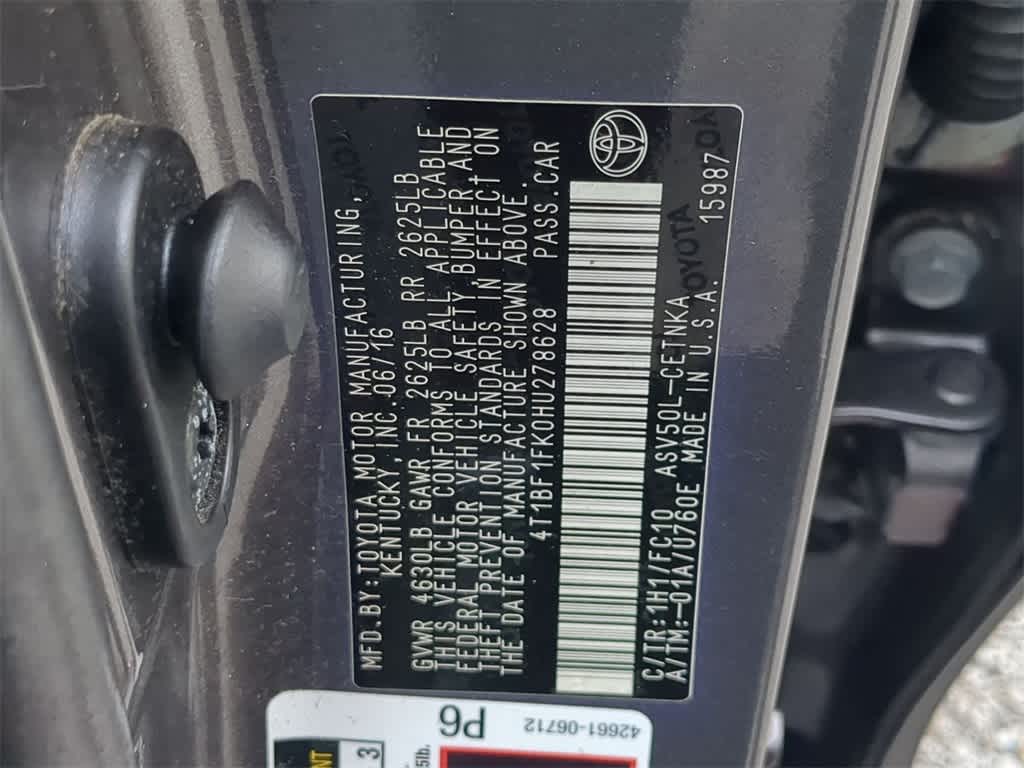 2017 Toyota Camry LE 36