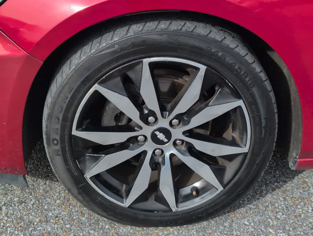 Thumbnail: 2016 Chevrolet Malibu - 13