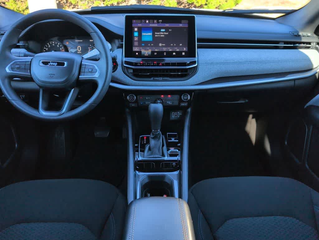 Thumbnail: 2023 Jeep Compass - 15